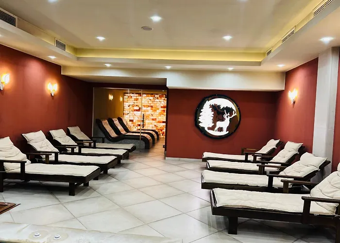 Ardo And Restaurant 2*